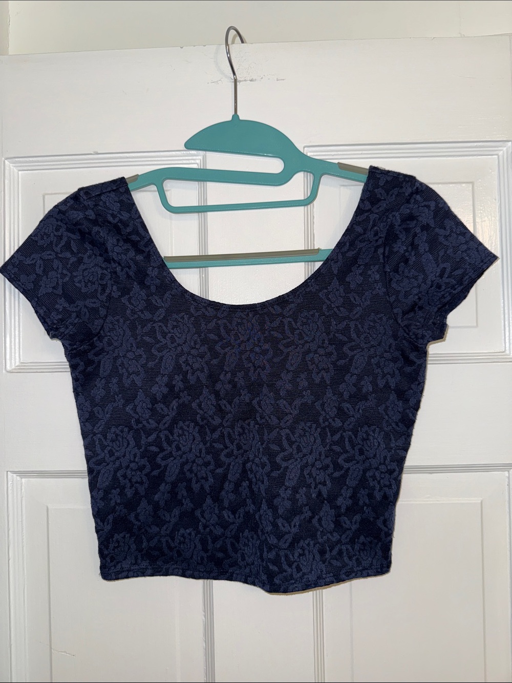 Abercrombie & Fitch Navy Floral Lace-Effect Scoop Crop Top